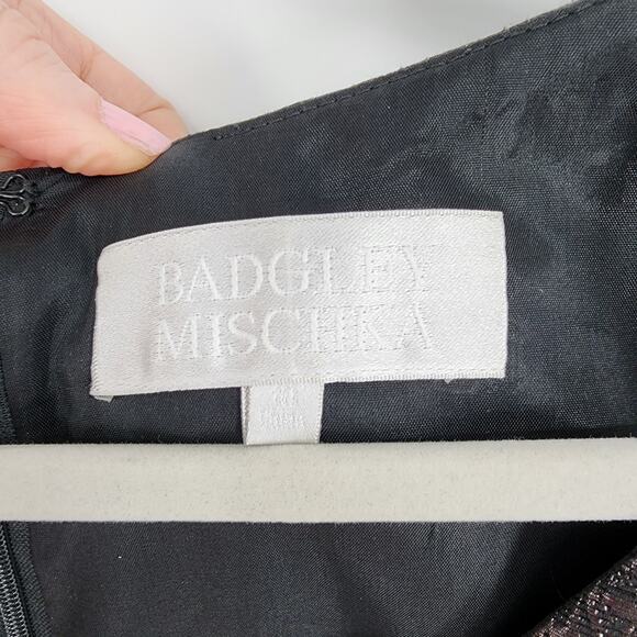 Badgley Mischka Feather Hem Cocktail Dress 10 Metallic Brocade Sleeveless Black - Picture 3 of 11